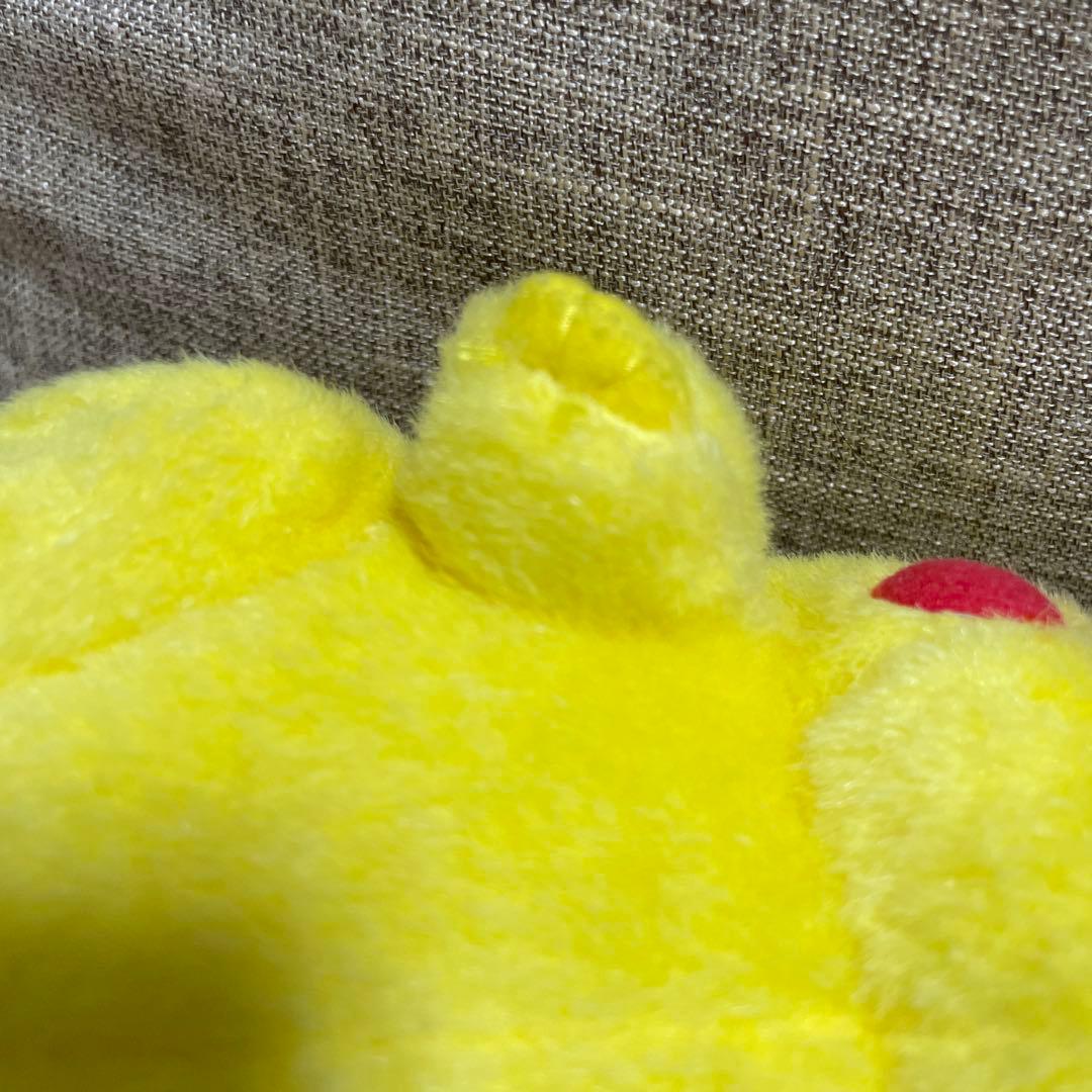 ピカチュウ　ぬいぐるみ　タカラトミー　TOMY