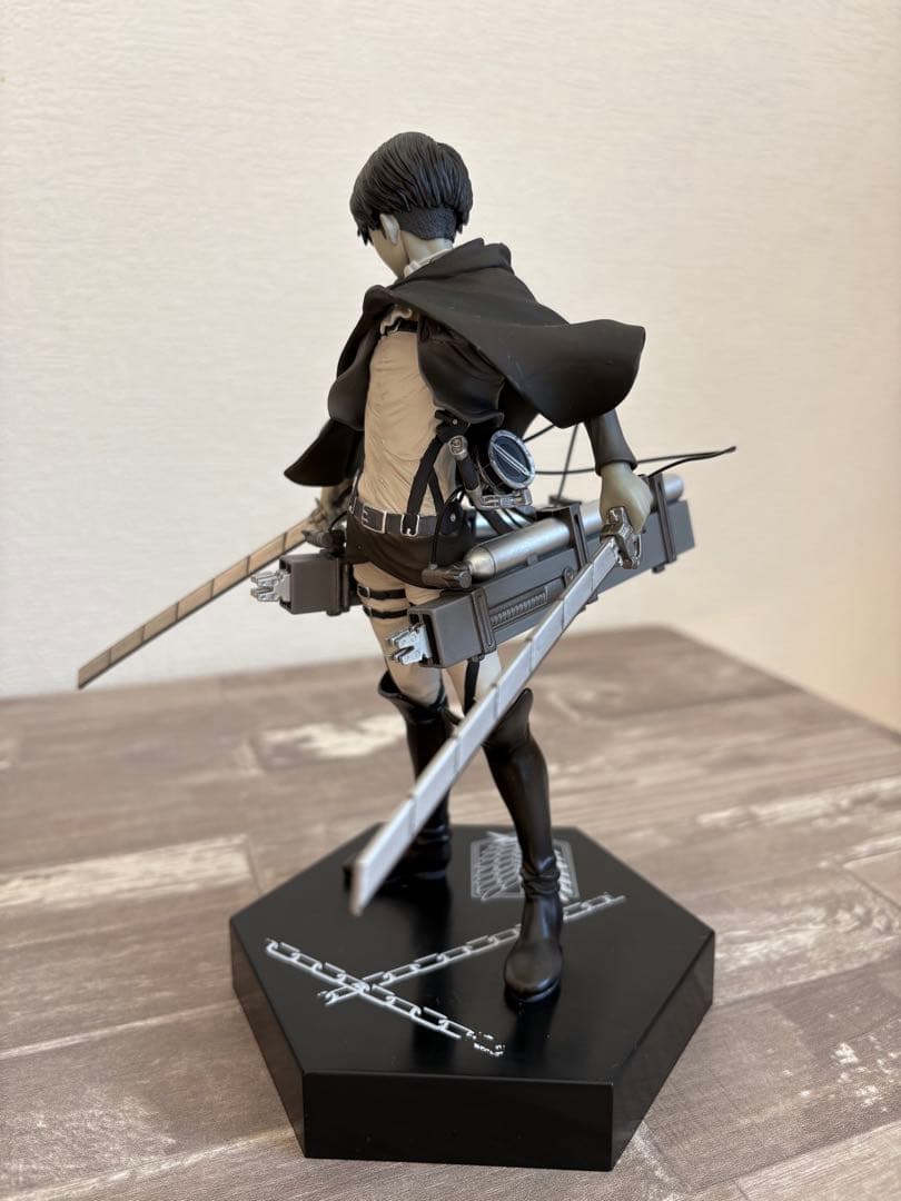 【限定品】 進撃の巨人 一番くじ くじ奪還作戦 ダブルチャンス リヴァイ