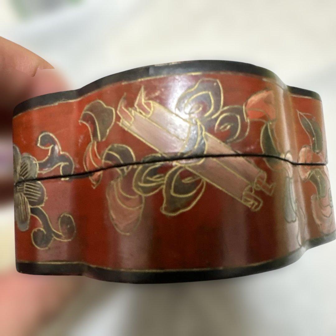 中国 清時代 インテリア　漆器 重箱 鹿と鳥のデザイン