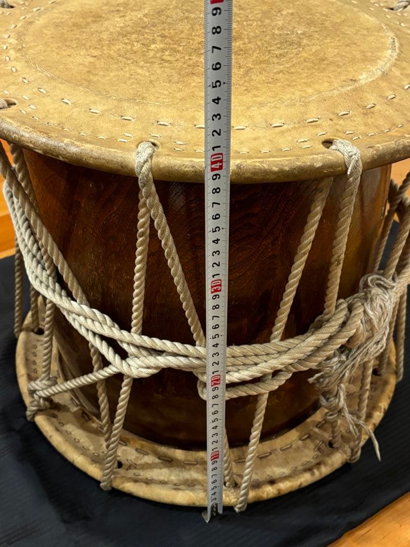 価格80万円程●浅野太鼓 くり抜き胴 和太鼓1尺６寸 打面46cm やまびこ太鼓