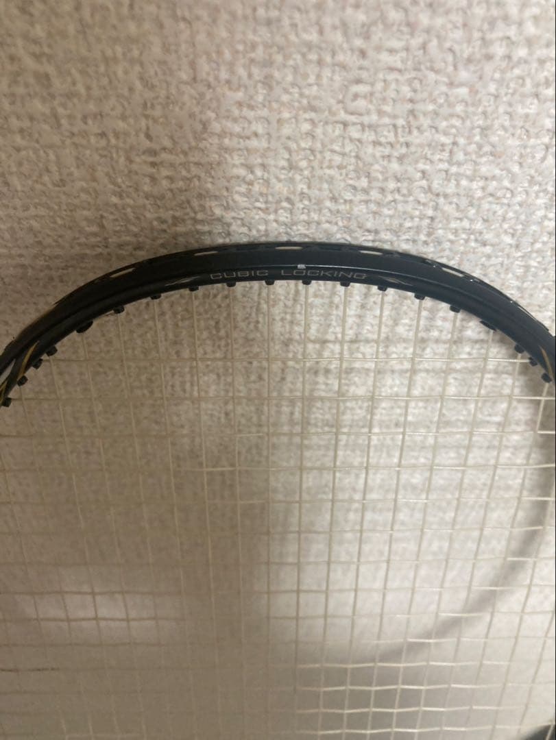 【美品】LI-NING バドミントンラケット3D CALIBAR 900I