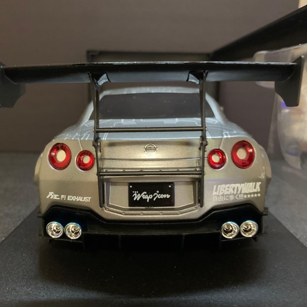 85✴︎ 美品 GT-R R35 LBWK リバティウォーク 1/18ミニカー