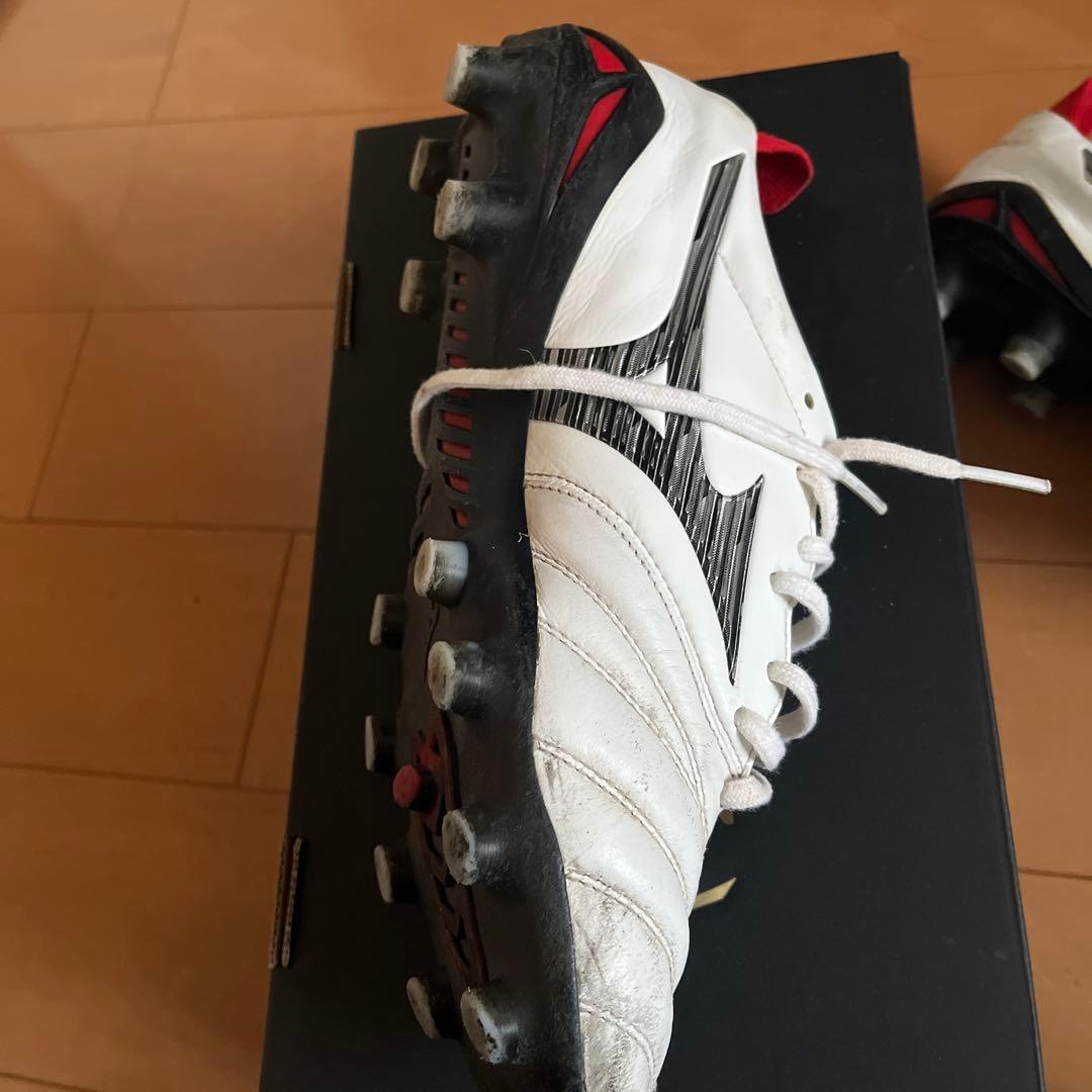 Mizuno サッカーシューズ 日本製 ホワイト/レッド