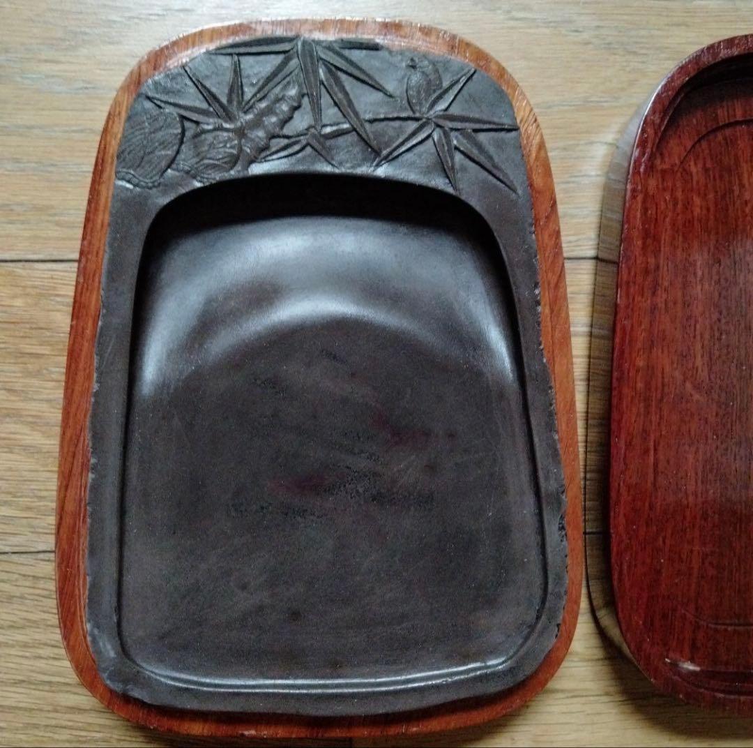中国骨董大きめ端州石硯【中国端渓梅花坑四辺細工彫刻梅鶯図貴重紫端古硯】唐木硯箱付