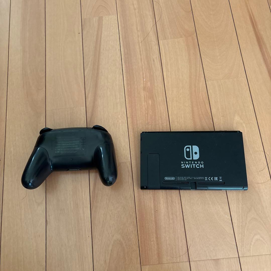 Switch 本体とプロコントローラー 本体内にあつ森とスプラ3 カセット付き