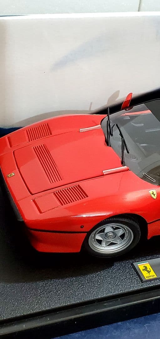 【希少品】　ホットウィール 1/18 フェラーリ 288GTO エリート