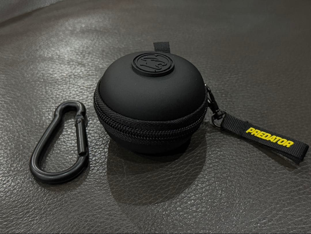 ビリヤード Predator Clip-On Cue Ball Carry Case