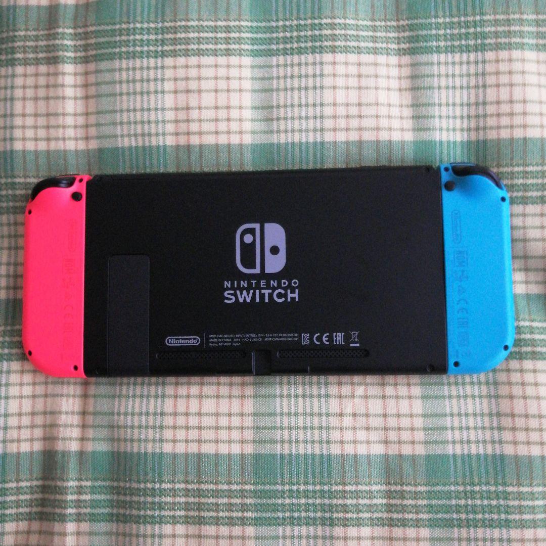任天堂　Switch 本体一式　あまり使ってません 説明読んでくださいね。
