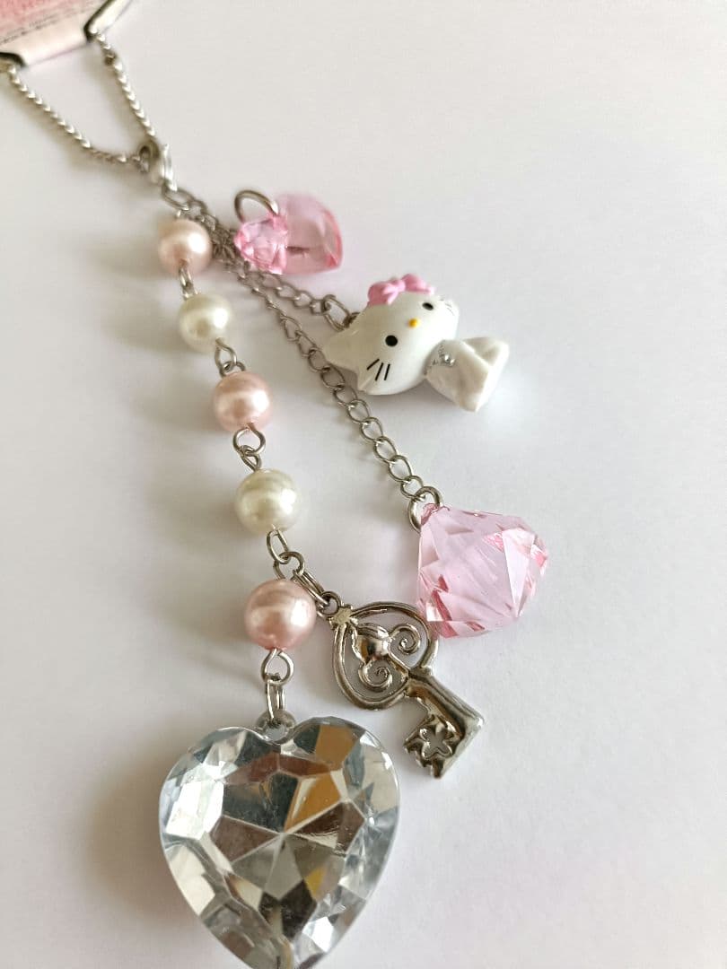 チャーミーキティ ハート型ストーン キーチェーン