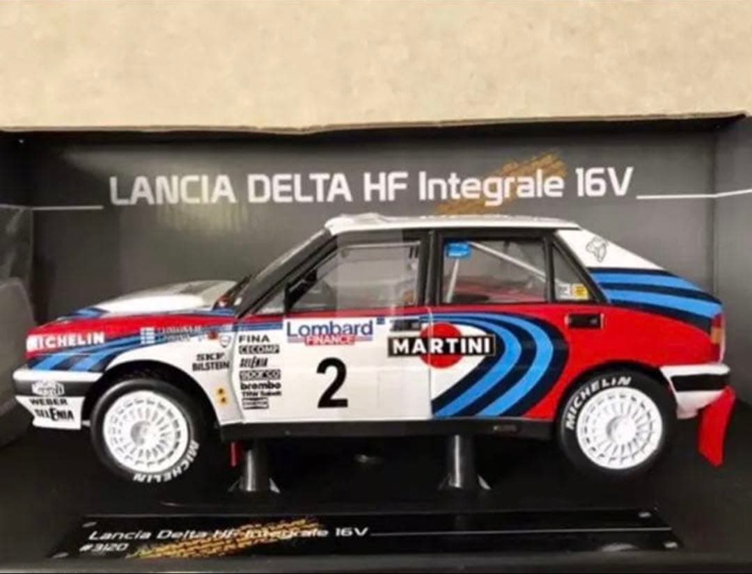 1/18 サンスター ランチアHFインテグラーレ16V 1991 優勝車