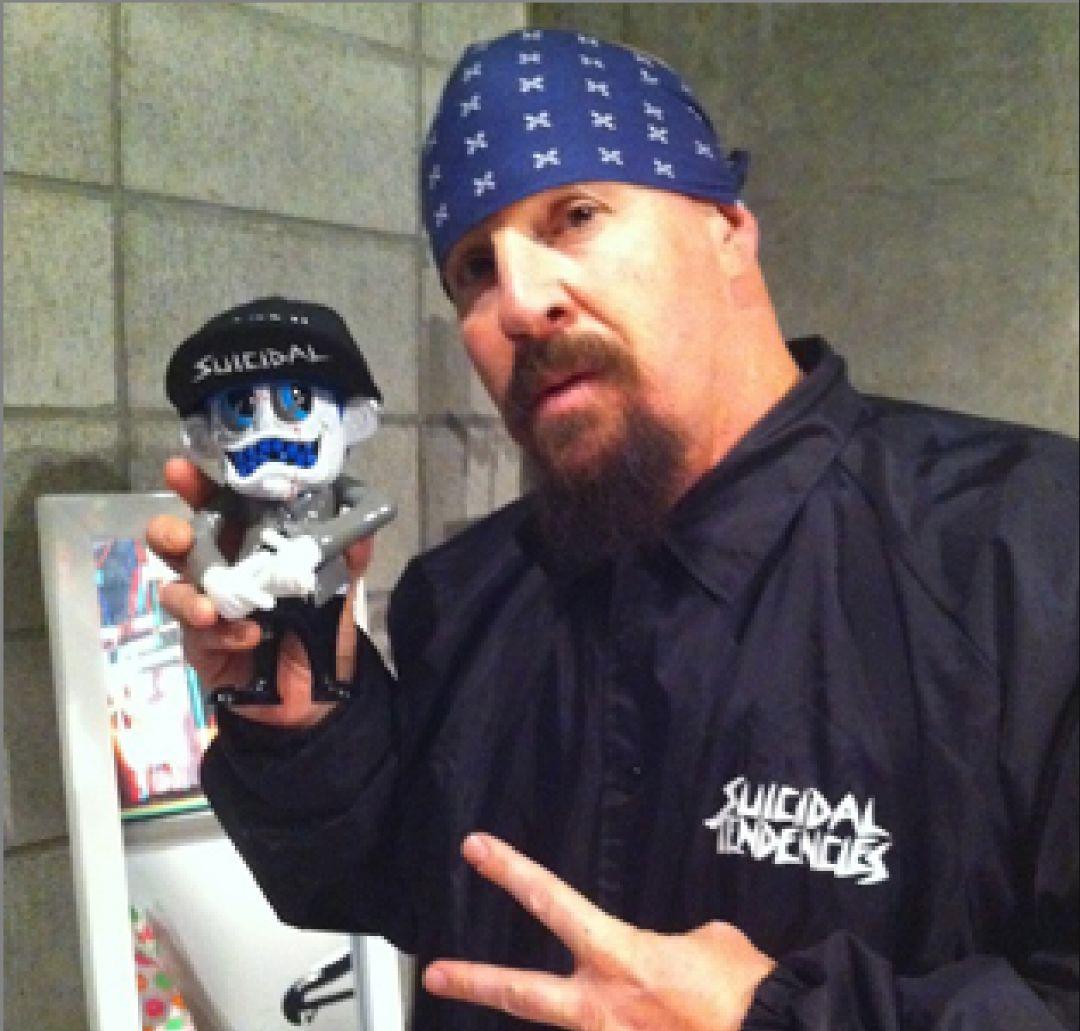 BlackBook Toy Suicidal スーサイダル dogtown LA