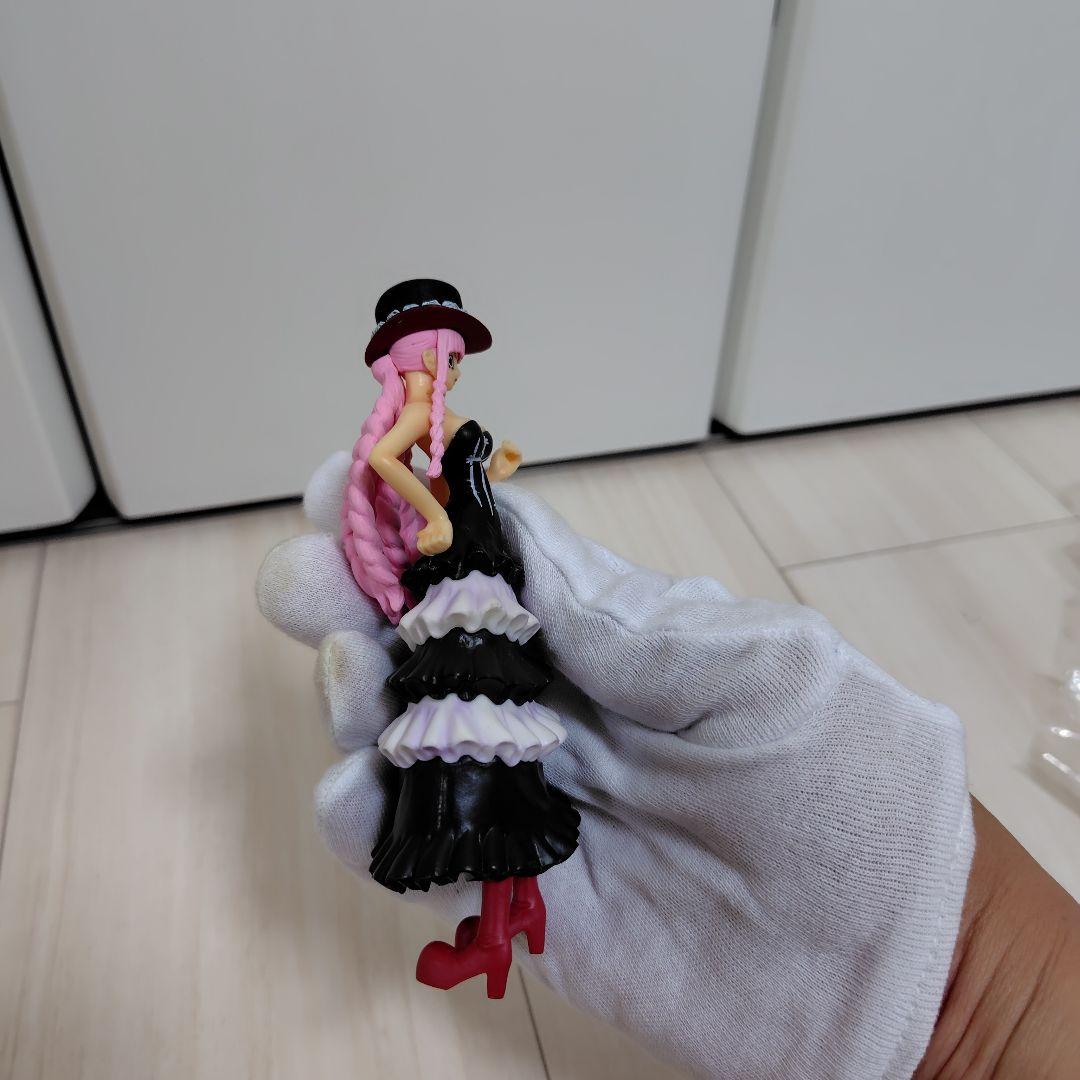 エラー品　超希少　超ワンピーススタイリング　ペローナ