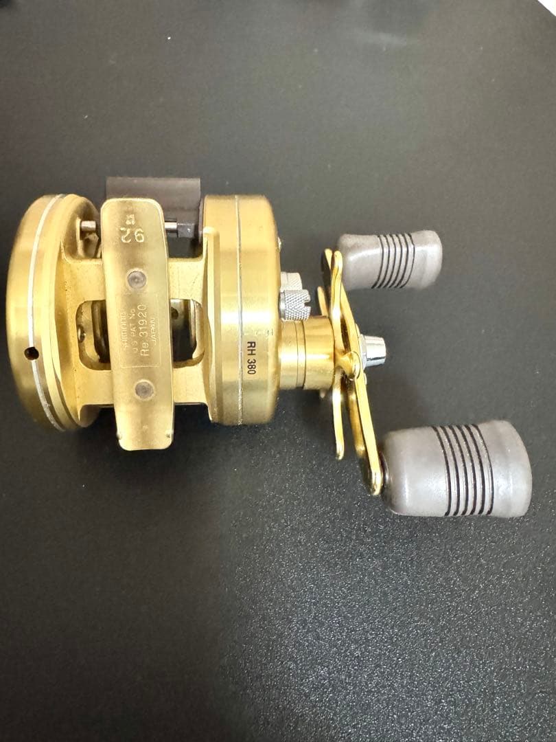 SHIMANO CALCUTTA ゴールドリール