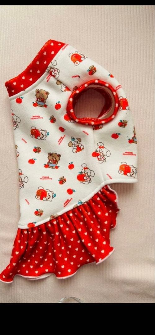 犬服ハンドメイド　タンクトップ(ぽの)
