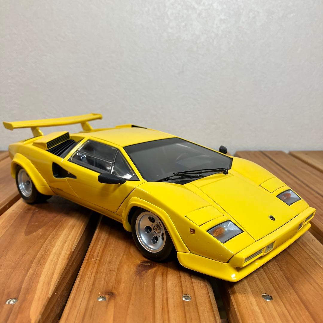 京商 1/18 ランボルギーニ カウンタック LP5000S Yellow