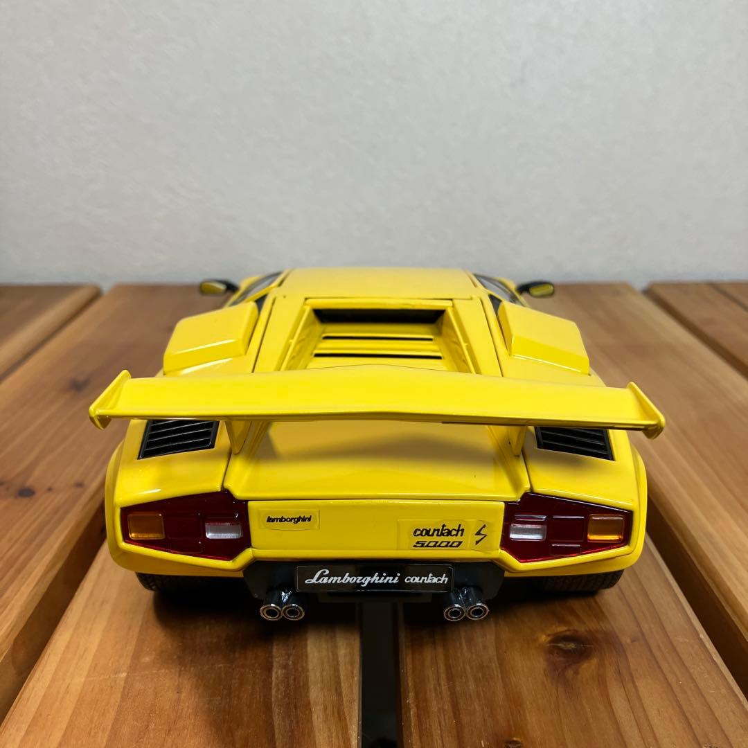 京商 1/18 ランボルギーニ カウンタック LP5000S Yellow