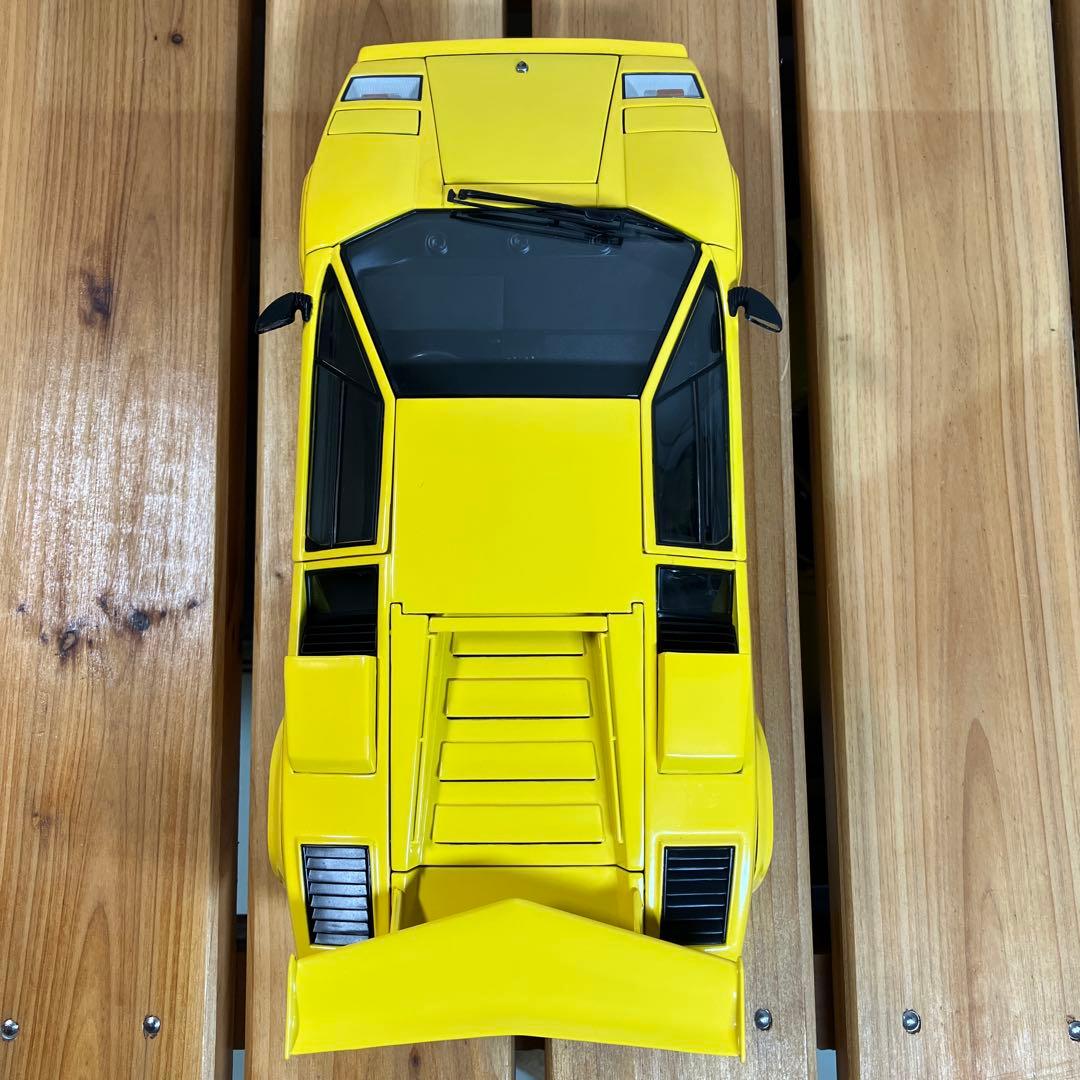 京商 1/18 ランボルギーニ カウンタック LP5000S Yellow