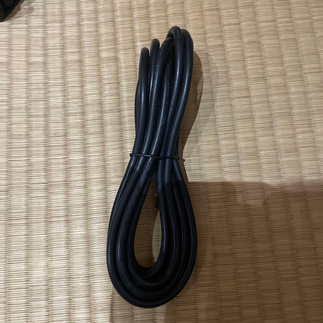 100W折りたたみ式ソーラーパネル