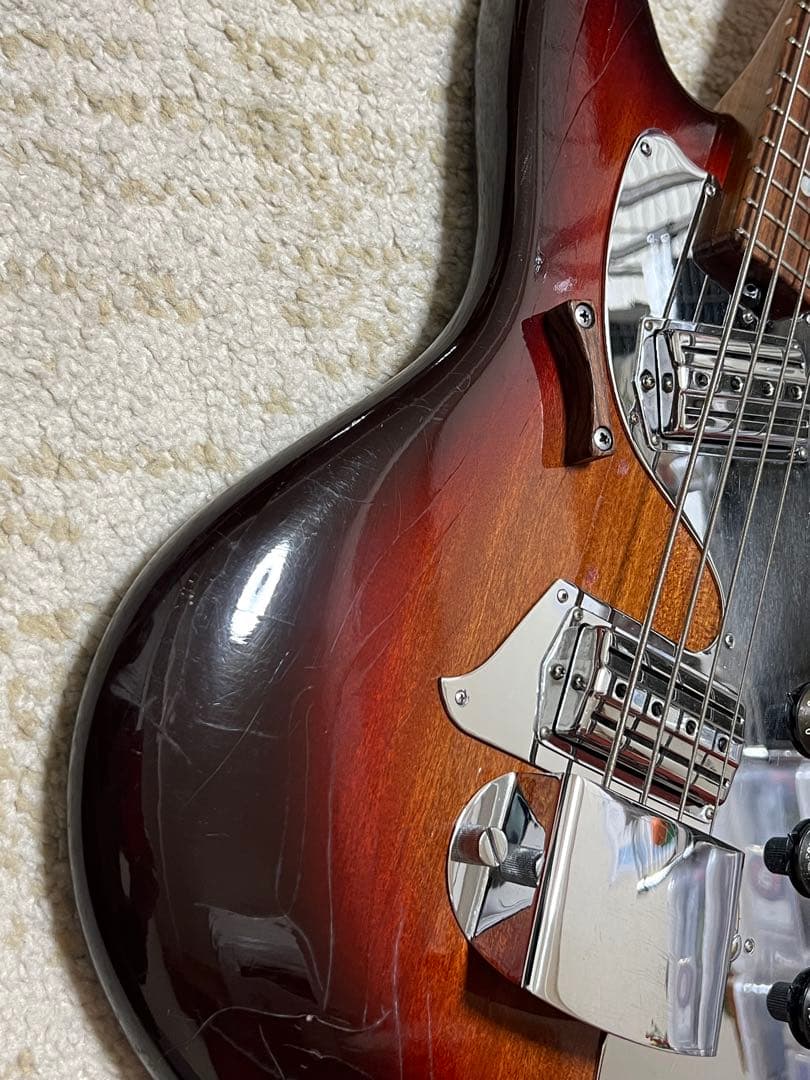 Unitone Basso エレキベース ビザール グヤトーン テスコ