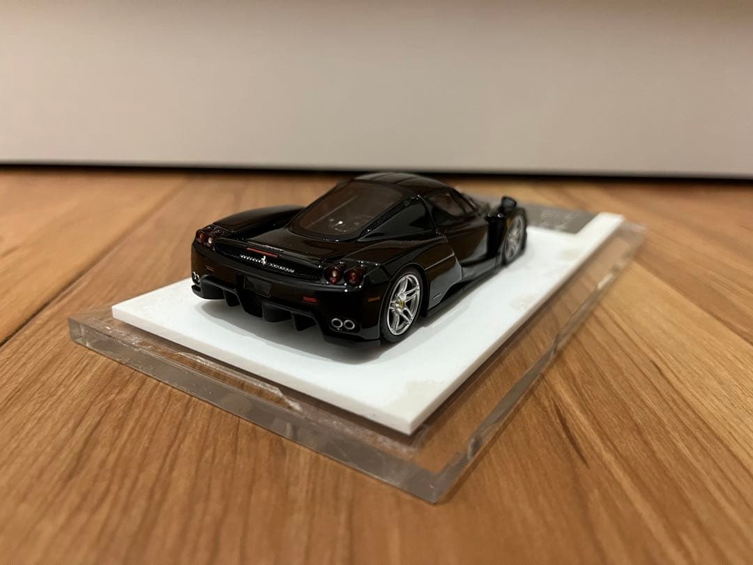Davis&Giovanni エンツォ　フェラーリ　1/43 ブラック
