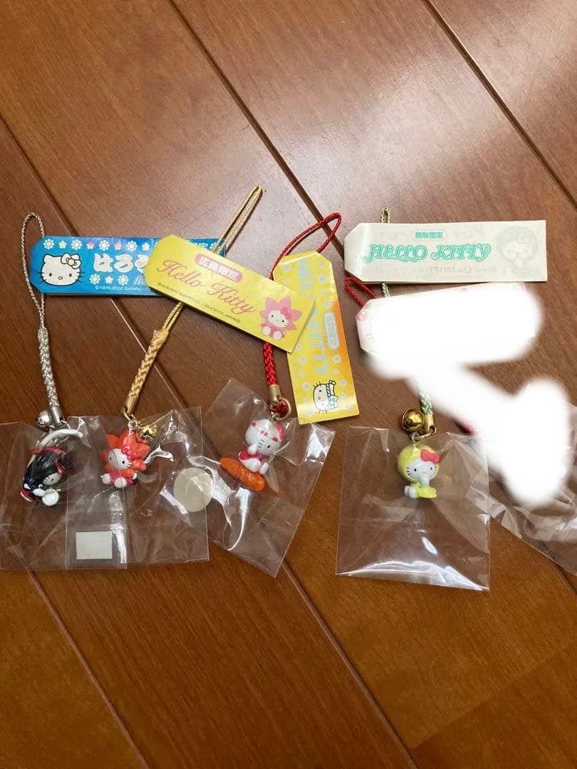 ご当地ハローキティ ストラップ