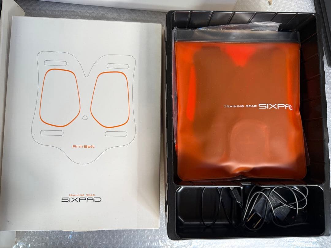 シックスパッド　SIXPAD フルベルトセット　& ジェルシートセット