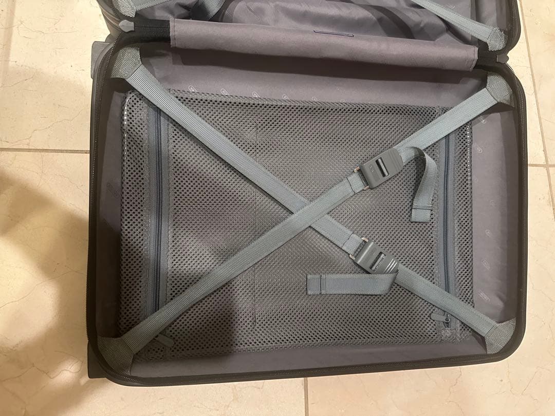 RIMOWA ブラウンゴールドキャリーケース