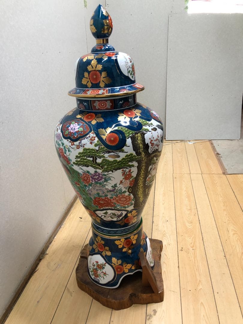 A 有田焼 金龍窯　博山作　飾壷　伝統工芸美術　250703-6
