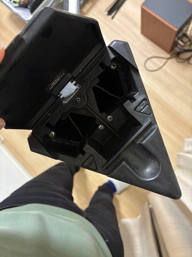 ULTIMATE2段スタンド 黒い金属製キーボードスタンド