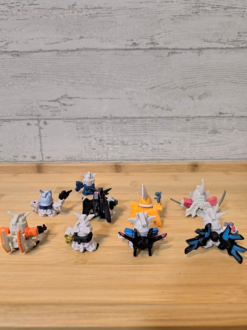 SDガンダムフルカラー全部で49体とパーツ