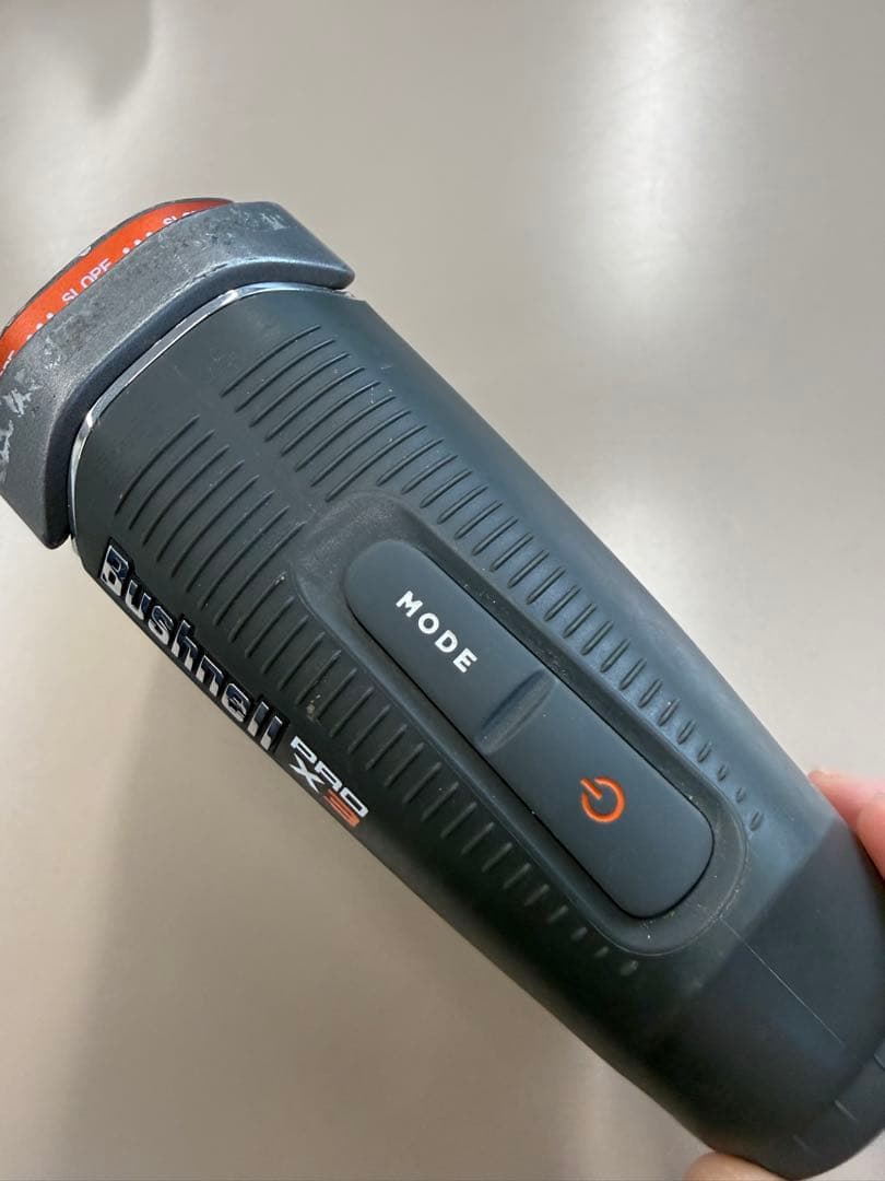 Bushnellのゴルフ用距離計PRO X3