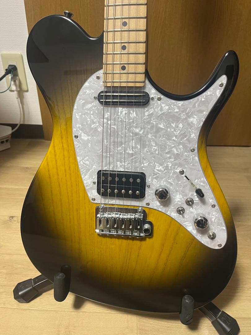Providenceギター　aH-102TRSC
