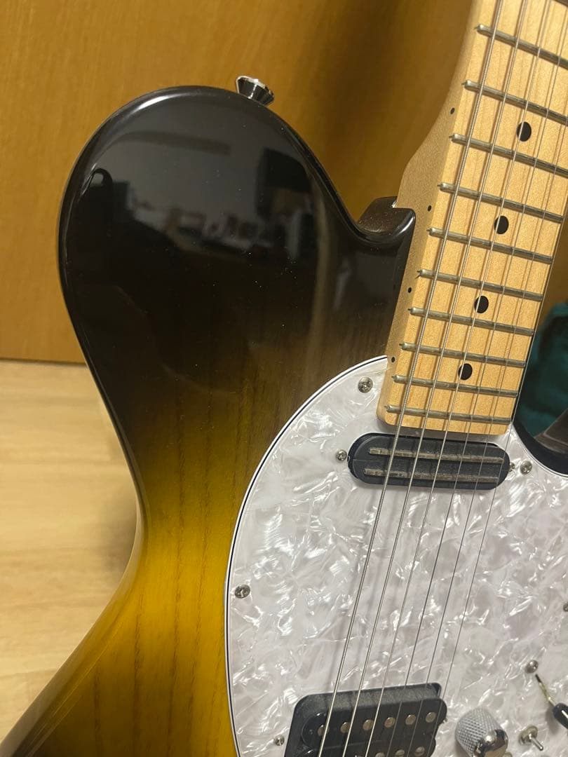 Providenceギター　aH-102TRSC