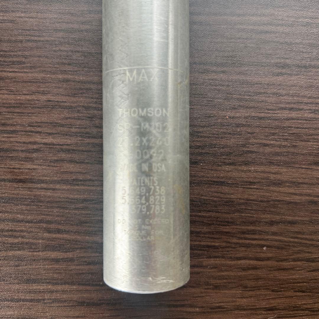 トムソン　マスターピース　シートポスト　27.2 240mm