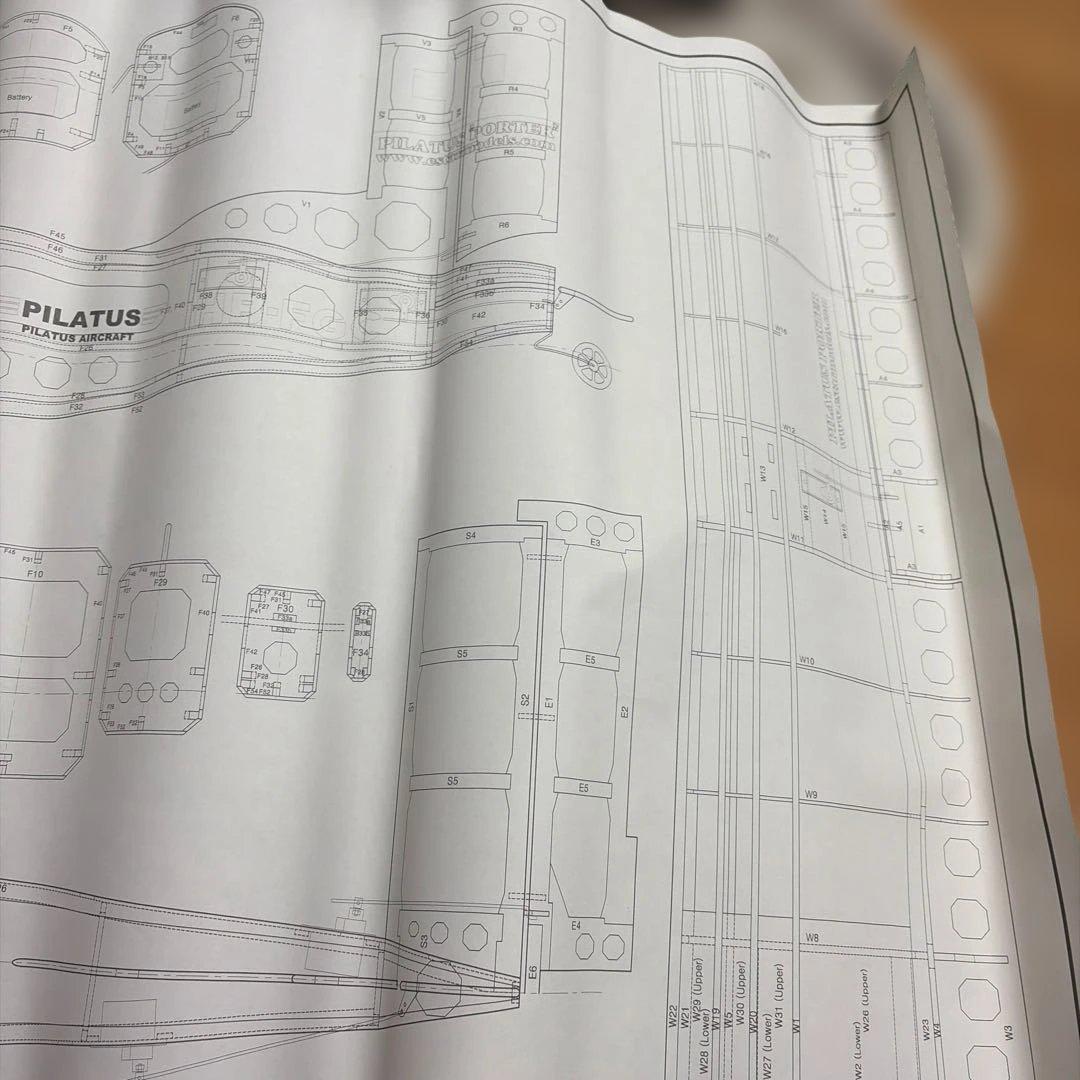 E'STAR MODELSのピラタス・ターボ・ポーターの模型キット　エンジン