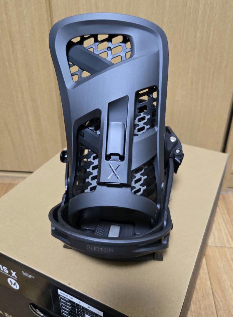 【希少】BURTON GENESIS X RE:FLEX Mサイズ