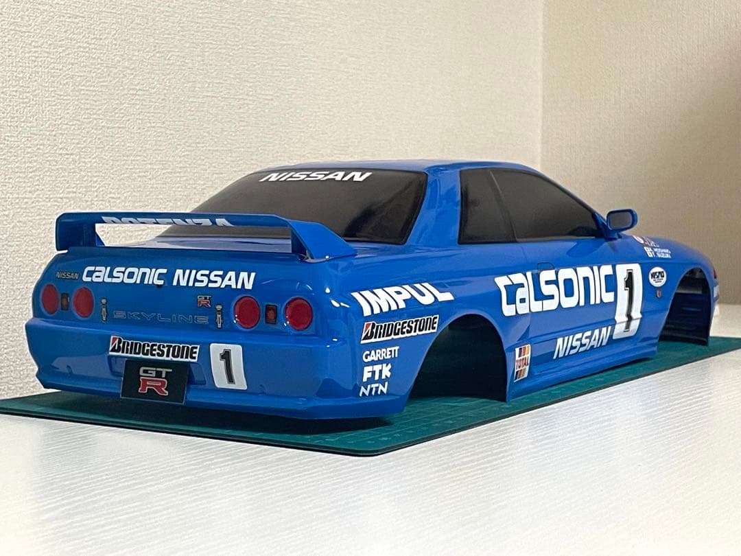 タミヤラジコンボディ　R32 カルソニックGTR
