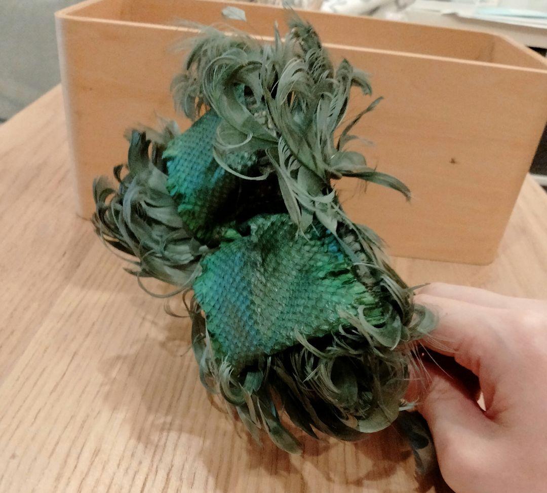 グリーン　ヘッドドレス　蛇革　ヘアバンドコスプレ二階堂大和カチューシャ　髪飾り