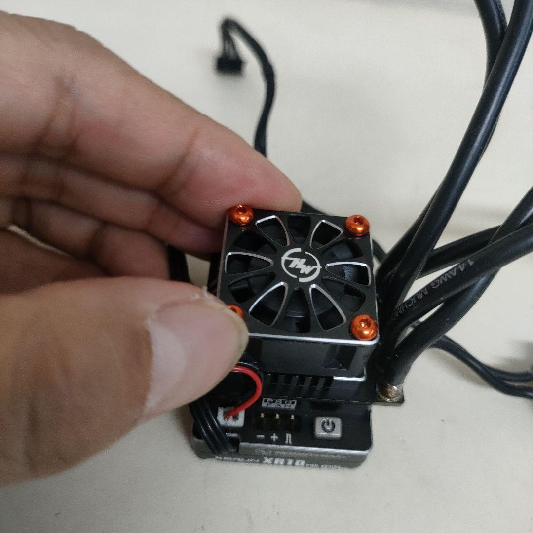 ホビーウィング XR10PRO 160A V4 ブラシレスESC キャパシタ付き
