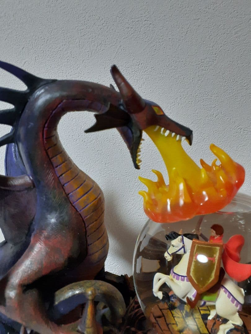 ディズニー 眠れる森の美女 クライマックスシーン スノードーム スノーグローブ