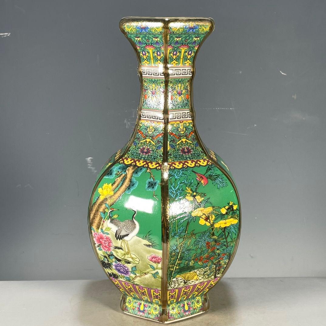 乾隆琺瑯彩花鳥紋六稜賞瓶 景徳鎮 陶磁器 装飾品 現代工芸品 美術品 置物