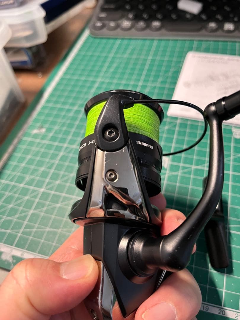 EXSENCE XR スピニングリール２３エクスセンスＸＲ　C3000ＭＨＧ