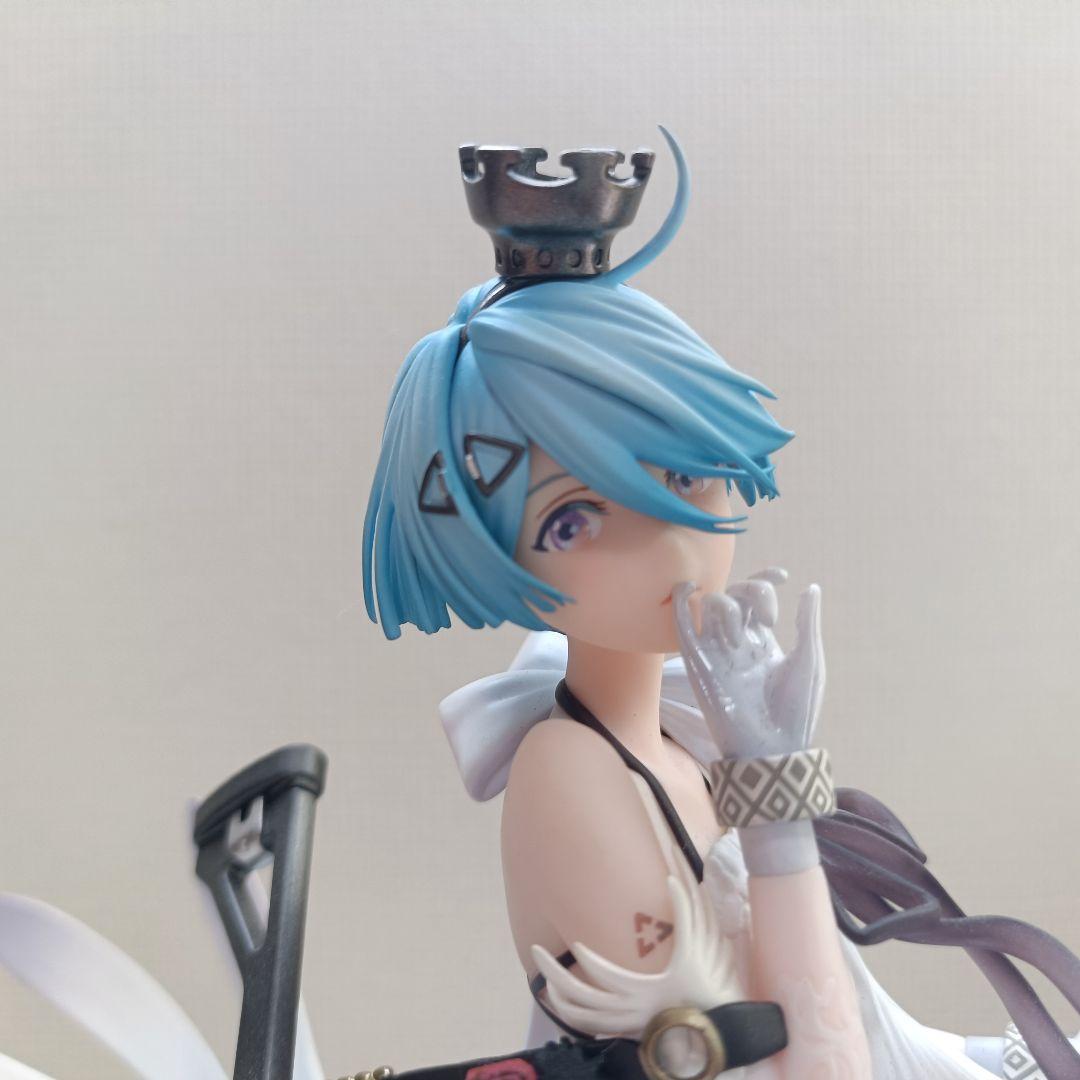 ドルフロ　Zas M21 ホワイトクイーン Ver. 1/8　完成品フィギュア