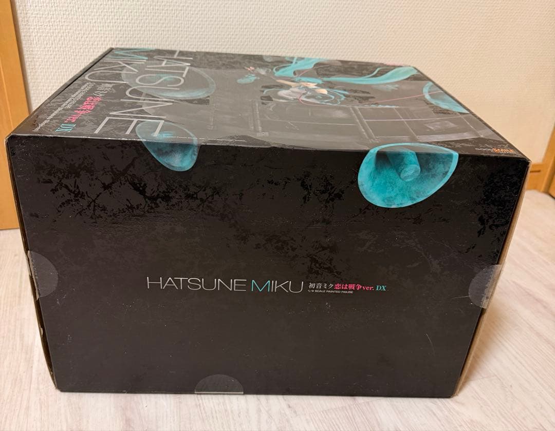 美品 初音ミク 恋は戦争Ver. DX 1/8 完成品 フィギュア