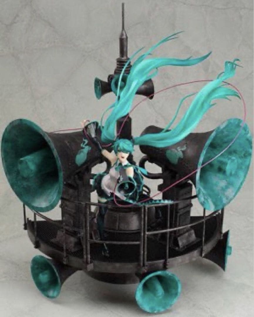 美品 初音ミク 恋は戦争Ver. DX 1/8 完成品 フィギュア