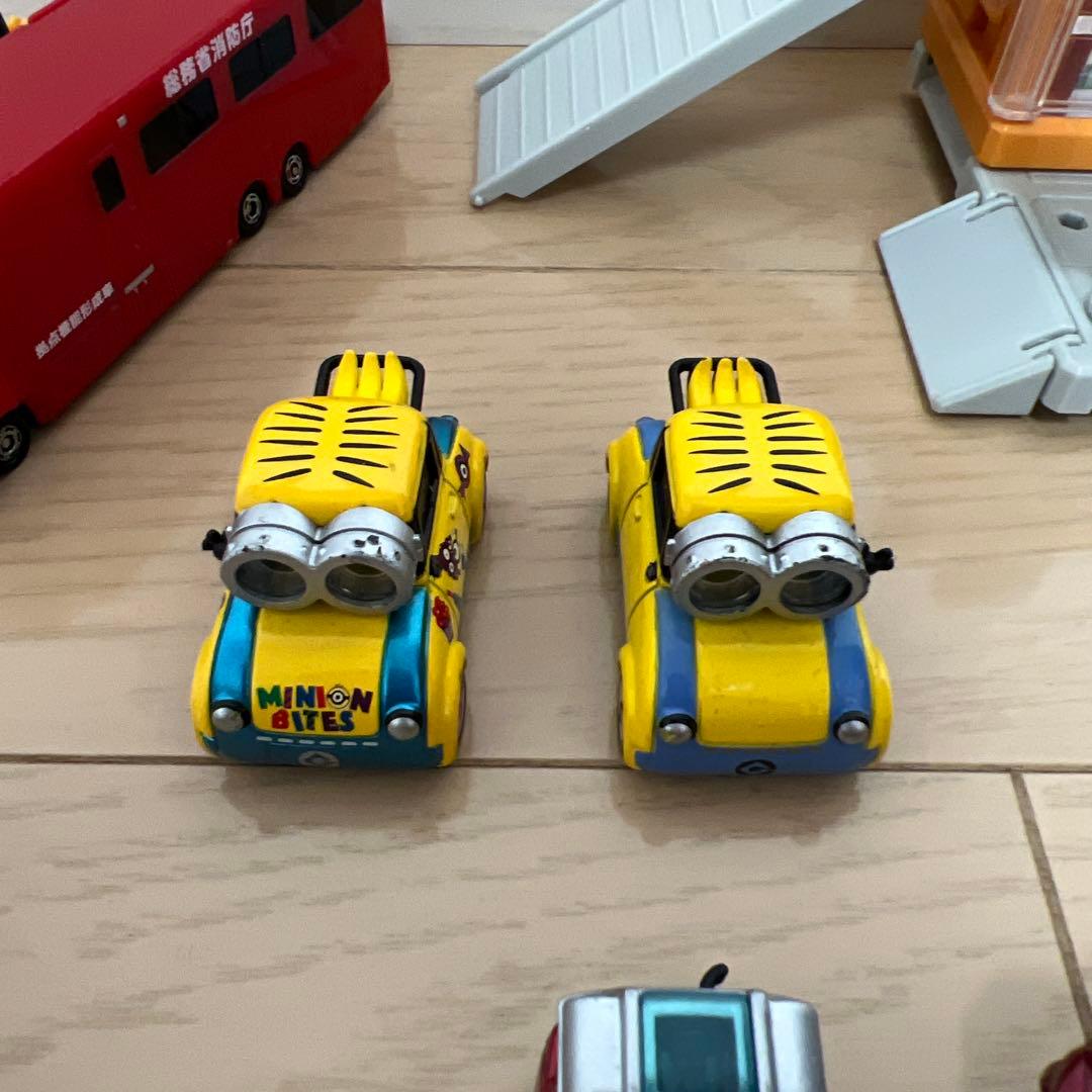 トミカ　ミニカー　トミカタウン　ビルドシティ　セブンイレブン　まとめ売り