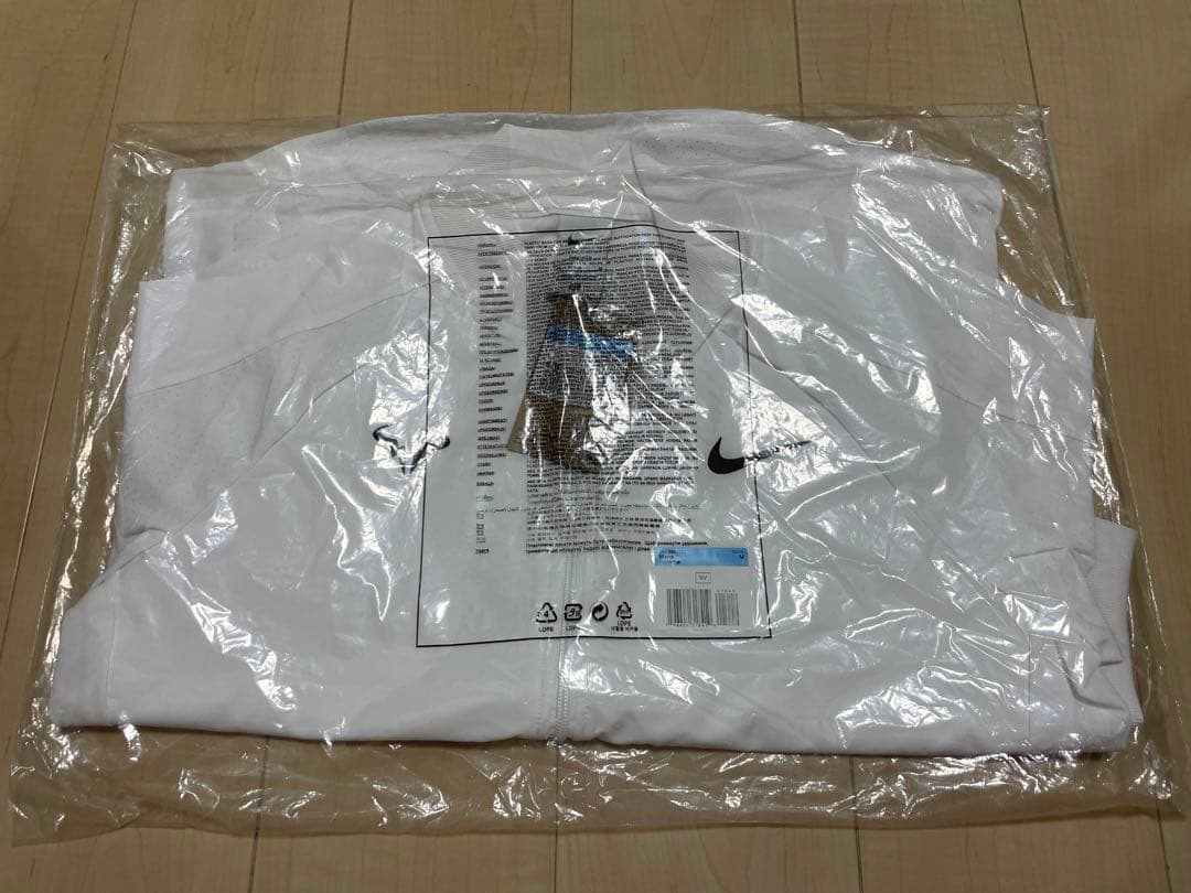 ナイキ　ナダル　テニス　ジャケット　ホワイト　日本未入荷　新品未使用