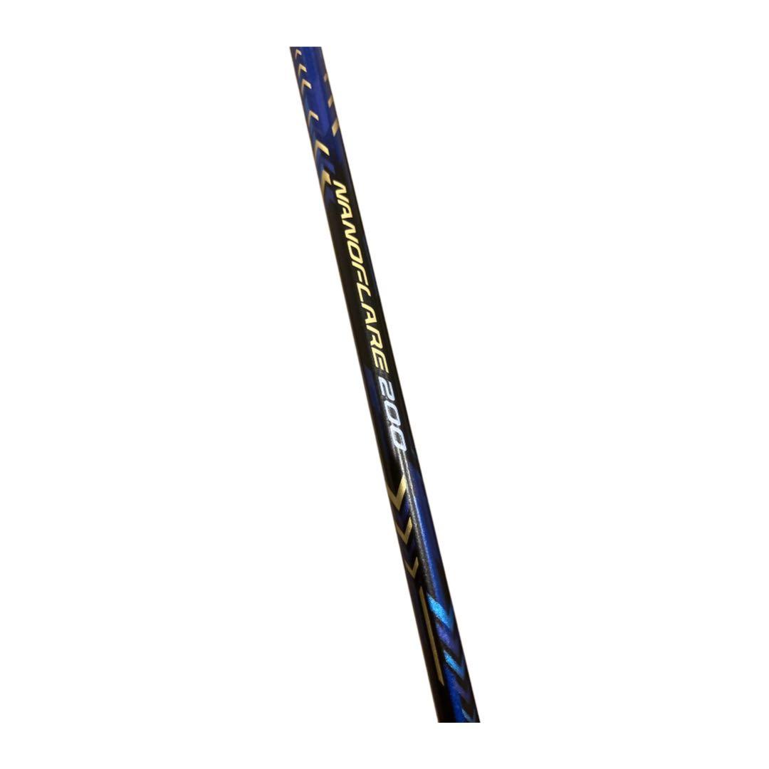 【美品】YONEXヨネックス ナノフレア200 バドミントンラケット
