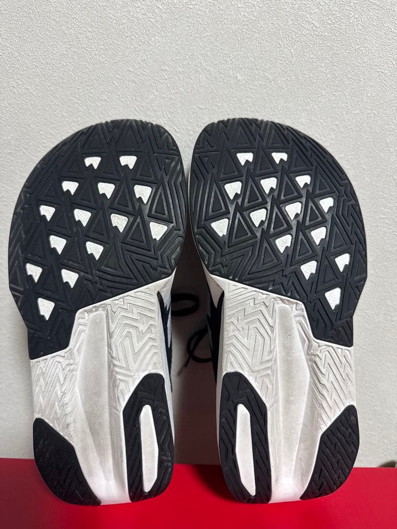 ニューバランス　レベルv5 26.0㎝　2e