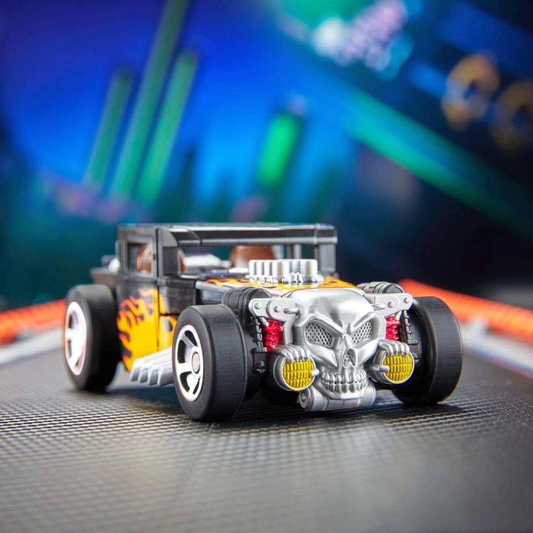ハズブロトランスフォーマー × ホットウィール 2体セット出品
